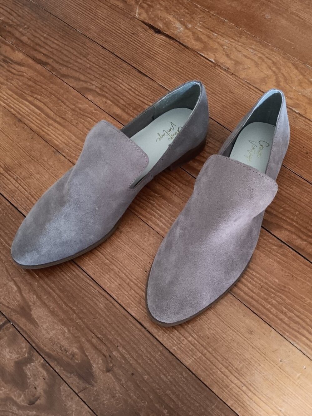 Crown Vintage Carla 2 Suede Loafers Taupe Womens 8 Minimalist Quiet Luxury